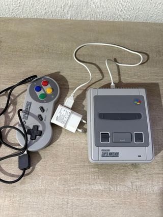 Super Nintendo Classic Mini Gris