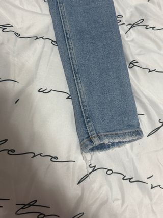 Vaqueros Zara Talla 34