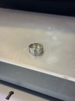 Anillo Greco Oro Blanco 18k y Brillantes.