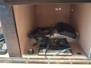 Mueble de madera para música