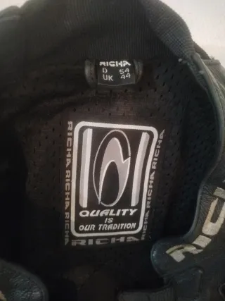 Mono de moto hombre deportivo