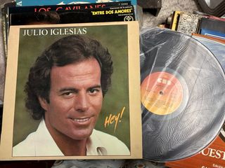 Colección 66 Vinilos nacional e internacional