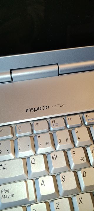 Portátil Dell Inspiron 1720 17 pulgadas