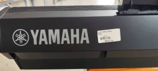 Teclado Yamaha PSR-E433