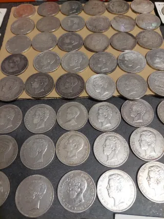 10 duros de Plata 900, 60€ /unidad.