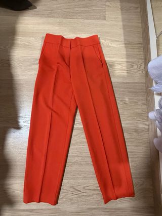 Traje naranja butano chaqueta(38) y pantalón (40)