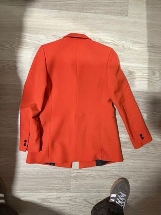 Traje naranja butano chaqueta(38) y pantalón (40)