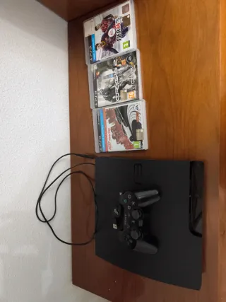 Consola PS3 Negra + Mando y Juegos