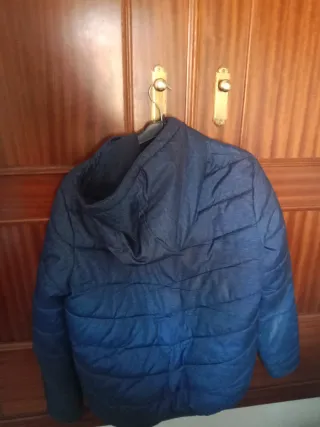 Chaquetón azul y gris