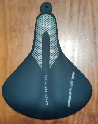 Funda sillín bicicleta negra