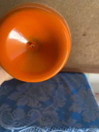 Bottiglia arancione decorata a mano