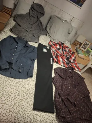 Lote Ropa Hombre Camisas y Pantalón