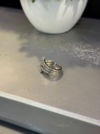 Anillo oro blanco y brillantes