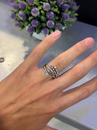 Anillo oro blanco y brillantes