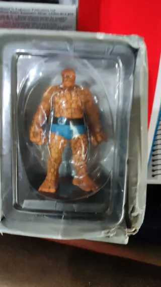 30 Figuras Marvel y DC de plomo