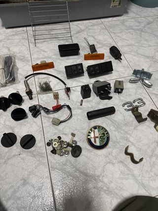 Lote piezas Alfa Romeo 33