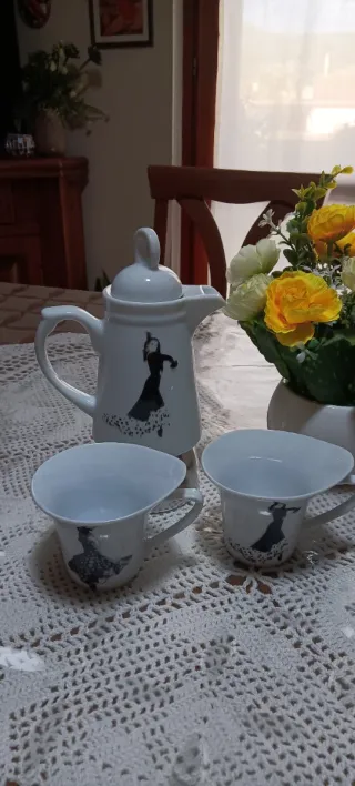 Set Tazze e Caffettiera Vintage