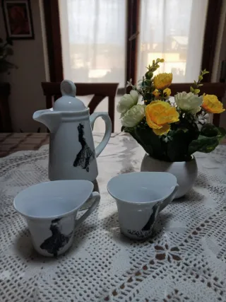 Set Tazze e Caffettiera Vintage