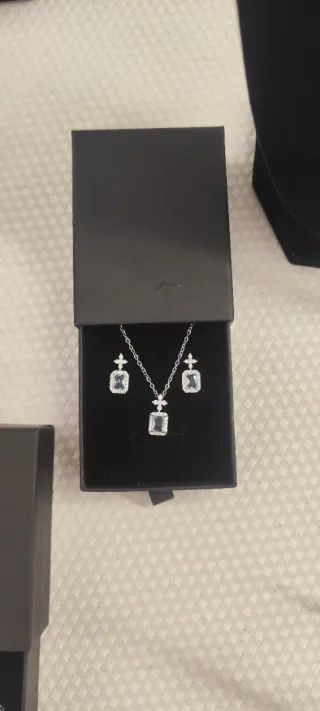 Conjunto Collar y Pendientes Azul Cruz