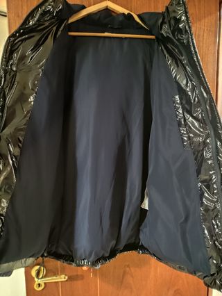 Cazadora brillante azul