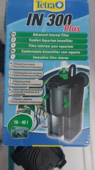 Tortuguera de cristal y plástico