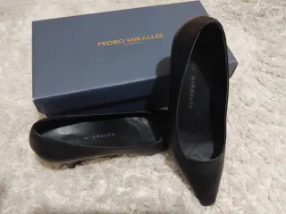 Zapato de salón Pedro M negro