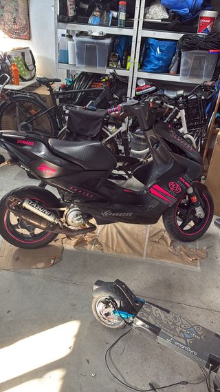 Yamaha Aerox 50cc Scooter