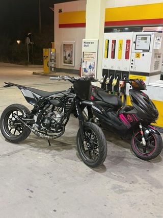 Yamaha Aerox 50cc Scooter