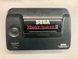SEGA Master System II con caja y precintos