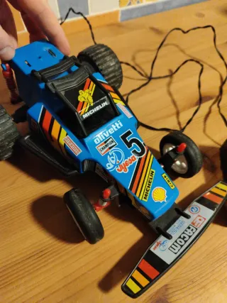 Coche RC Michelin Olivetti 5