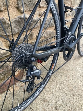 Bicicleta da strada Canyon Ultimate CF SL in carbonio