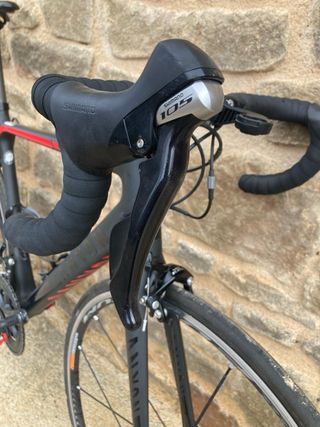 Bicicleta da strada Canyon Ultimate CF SL in carbonio