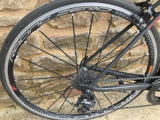 Bicicleta da strada Canyon Ultimate CF SL in carbonio