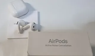 AirPods 4 Blancos