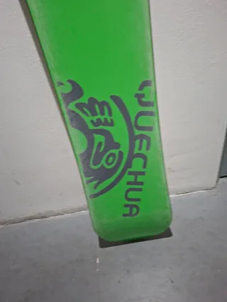 Tabla de snowboard Quechua 154 con fijaciones