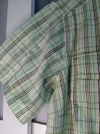 Camisa Columbia Mujer Verde y Blanca