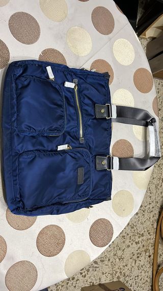 Bolso de trabajo y portátil azul
