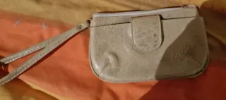 Bolsos A Estrenar: Precio Unidad:4€