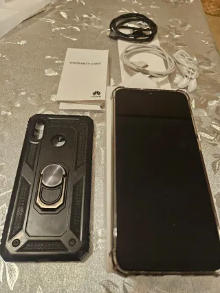 Huawei P Smart 2019 + Accessori