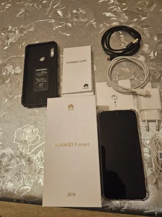 Huawei P Smart 2019 + Accessori