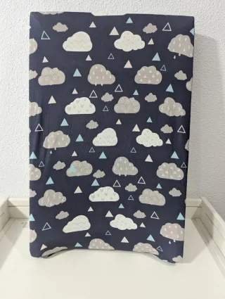 INCLUYE COLCHÓN Y FUNDAS Cambiador Bebé Gulliver