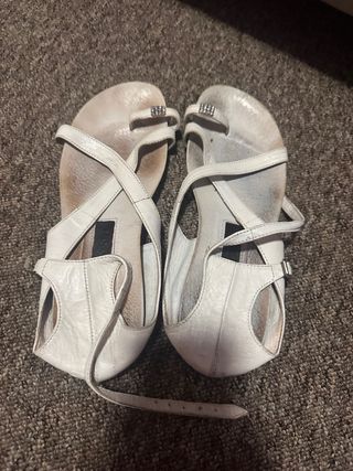 Sandalias blancas talla 40