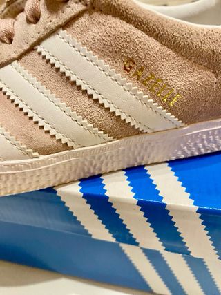 Zapatillas Adidas Gazelle Talla 34 Rosa