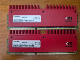 16GB-DDR3 / 1600 MHz { 2 x 8 GB }
