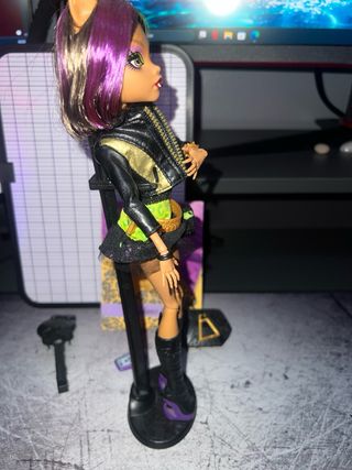 Monster High G1 Clawdeen Wolf Scaremester