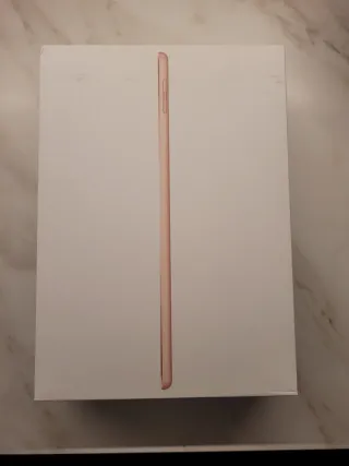 iPad 6 Oro Rosa 32GB + Funda