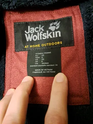 Chubasquero impermeable con forro de pelo