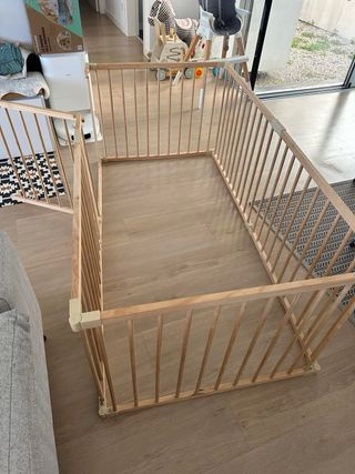 Parque infantil de madera