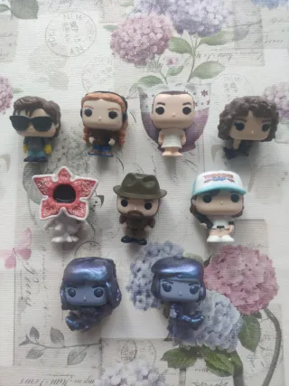 Mini Figuras Funko Kinder Joy Stranger Things