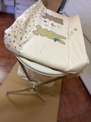 Bañera y cambiador para bebé